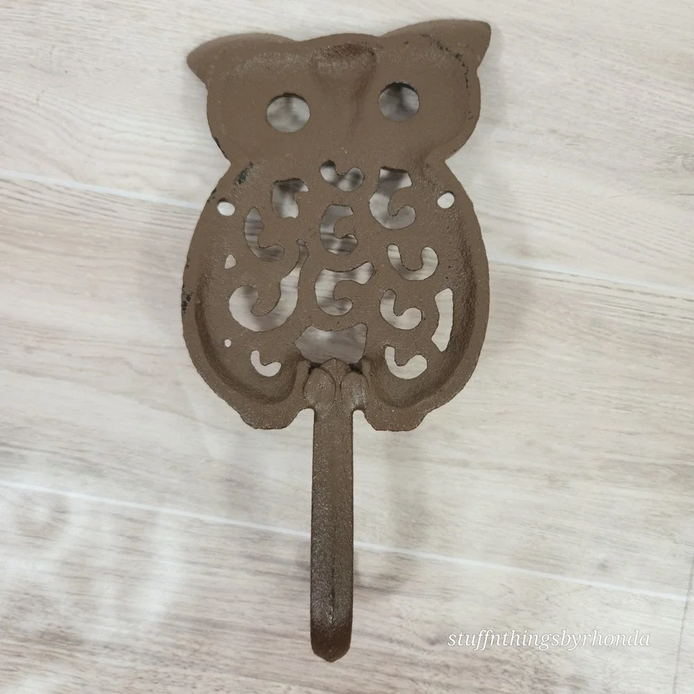 Cast Iron Owl Wall Hook, Home Or Patio, Distressed Brown 7